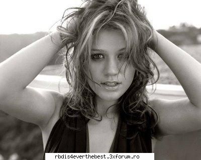 Kelly Clarkson - ana-vondy-fan - CANTANTES