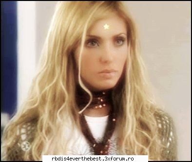 mia colucci punem poze mia colucci din segventele din telenovela rebelde.